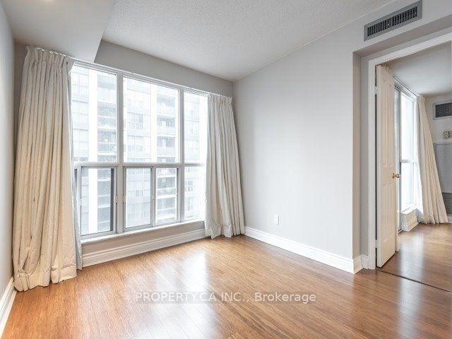 1410 - 28 Hollywood Ave, Condo with 1 bedrooms, 1 bathrooms and 1 parking in Toronto ON | Image 15