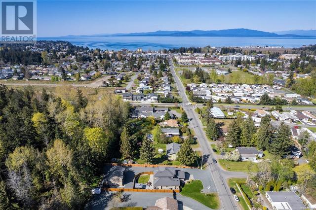 423 Craig St, House detached with 5 bedrooms, 4 bathrooms and 12 parking in Parksville BC | Image 61