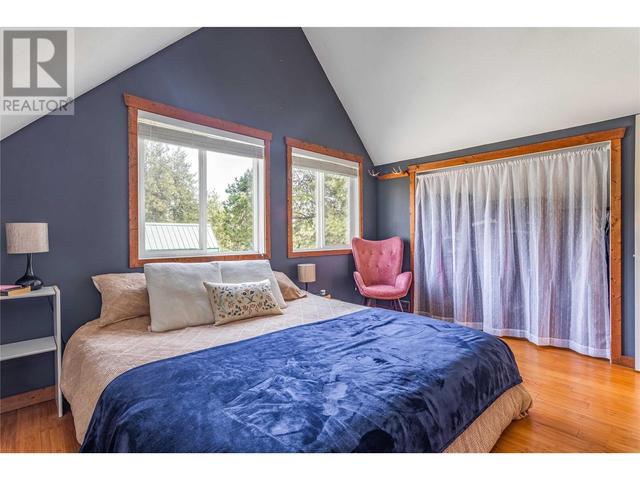 830 Firwood Road, House detached with 3 bedrooms, 2 bathrooms and 8 parking in Central Okanagan West BC | Image 11