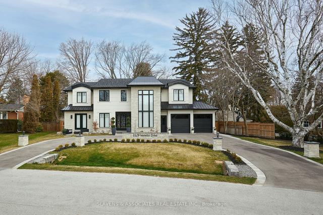 1529 Venetia Dr, House detached with 4 bedrooms, 6 bathrooms and 13 parking in Oakville ON | Image 1