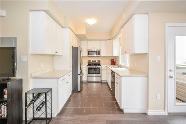 24 - 39 Kay Cres, Townhouse with 2 bedrooms, 2 bathrooms and 1 parking in Guelph ON | Image 9