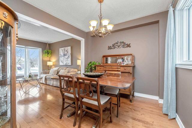 41 Ruddell Cres, House detached with 3 bedrooms, 3 bathrooms and 4 parking in Halton Hills ON | Image 39