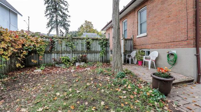 83 Burton Ave, House detached with 2 bedrooms, 2 bathrooms and 5 parking in Barrie ON | Image 26