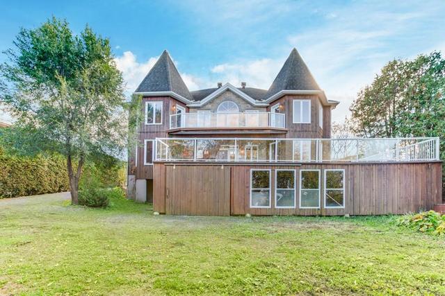 1903 Principale Street, House detached with 3 bedrooms, 4 bathrooms and 6 parking in East Hawkesbury ON | Image 5