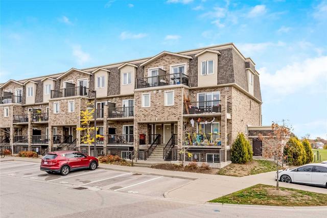 86 - 35 Mountford Dr, Townhouse with 3 bedrooms, 2 bathrooms and 1 parking in Guelph ON | Image 1