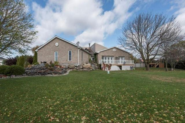 115 Macleod Crescent, House detached with 7 bedrooms, 4 bathrooms and 6 parking in North Glengarry ON | Image 2