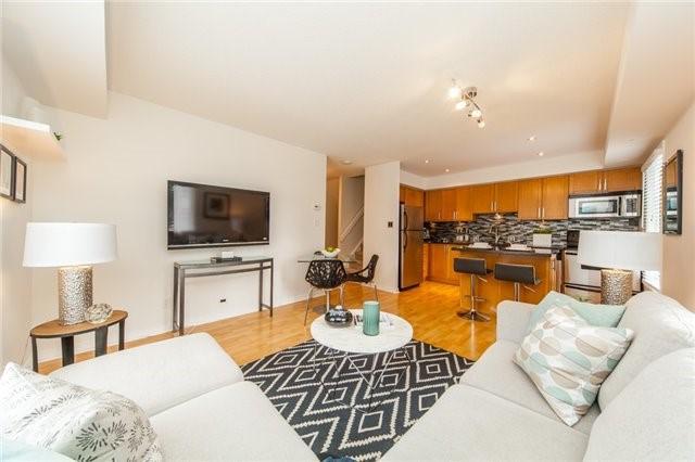 Th1117 - 50 East Liberty St, Townhouse with 2 bedrooms, 2 bathrooms and 1 parking in Toronto ON | Image 6