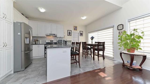44 Lobelia St, Condo with 2 bedrooms, 3 bathrooms and 4 parking in Brampton ON | Image 38
