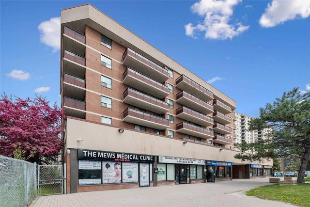 301 - 1881 Jane St, Condo with 2 bedrooms, 1 bathrooms and 1 parking in Toronto ON | Image 1