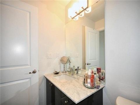 817 - 24 Woodstream Blvd, Condo with 2 bedrooms, 2 bathrooms and 1 parking in Vaughan ON | Image 14