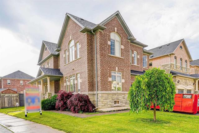 3 Vera Lynn Cres, House detached with 4 bedrooms, 3 bathrooms and 6 parking in Whitchurch Stouffville ON | Image 1