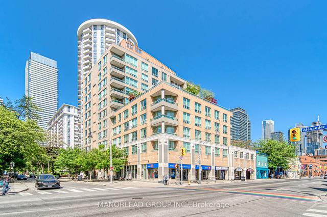 512 - 70 Alexander St, Condo with 2 bedrooms, 2 bathrooms and 1 parking in Toronto ON | Image 1