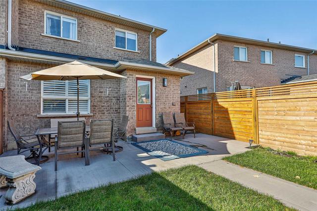 43 Castle Park Blvd, House attached with 3 bedrooms, 3 bathrooms and 2 parking in Vaughan ON | Image 30