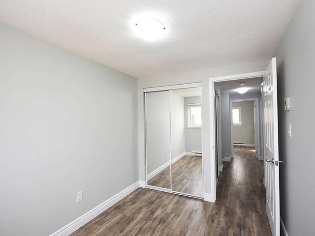 30 Darras Crt, Townhouse with 4 bedrooms, 2 bathrooms and 1 parking in Brampton ON | Image 21