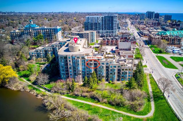 617 - 2511 Lakeshore Rd W, Condo with 2 bedrooms, 2 bathrooms and 1 parking in Oakville ON | Image 1