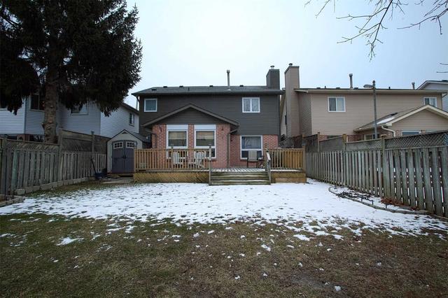 10 Redmond Dr, House detached with 3 bedrooms, 3 bathrooms and 6 parking in Ajax ON | Image 13