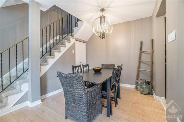 2610 Draper Avenue, Townhouse with 3 bedrooms, 2 bathrooms and 1 parking in Ottawa ON | Image 8