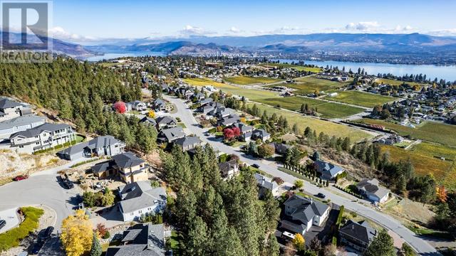3084 Lakeview Cove Road, House detached with 4 bedrooms, 3 bathrooms and 2 parking in West Kelowna BC | Image 12