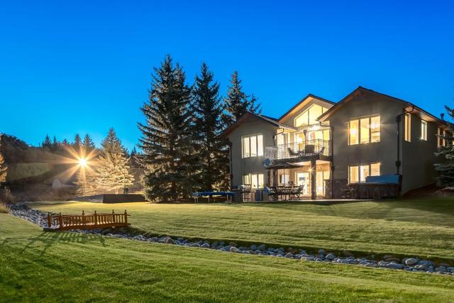 79 Emerald Bay Drive, House detached with 5 bedrooms, 3 bathrooms and 6 parking in Rocky View County AB | Image 2