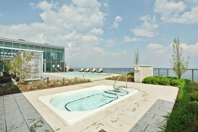 215 - 11 Bronte Rd, Condo with 2 bedrooms, 2 bathrooms and 2 parking in Oakville ON | Image 24