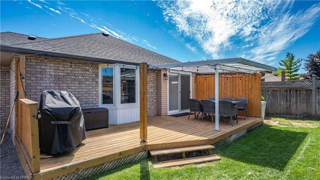 47 Ruffian Road, House detached with 3 bedrooms, 2 bathrooms and 5 parking in Brantford ON | Image 36