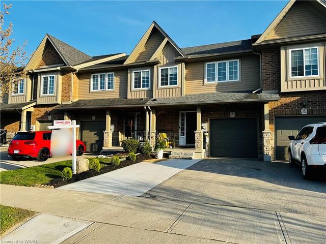 926 Zeller Crescent, House attached with 3 bedrooms, 2 bathrooms and 3 parking in Kitchener ON | Image 40