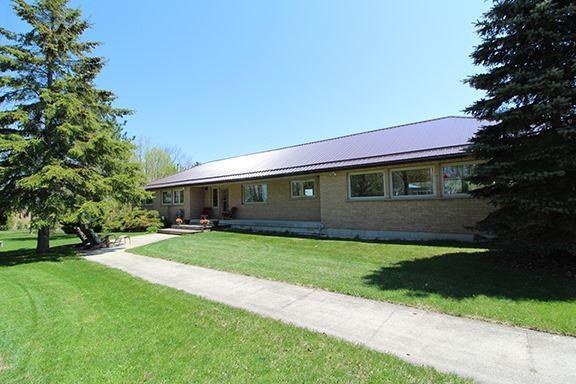 522449 Concession 12 Ndr, House detached with 5 bedrooms, 4 bathrooms and 8 parking in West Grey ON | Image 1