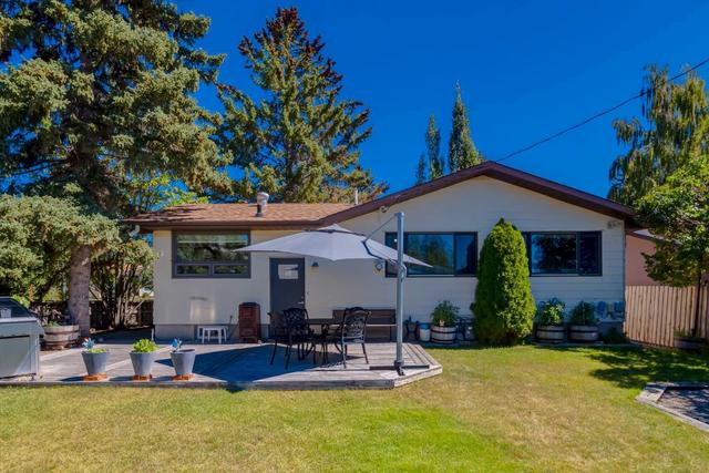 6003 Lewis Drive Sw, House detached with 4 bedrooms, 2 bathrooms and 3 parking in Calgary AB | Image 34