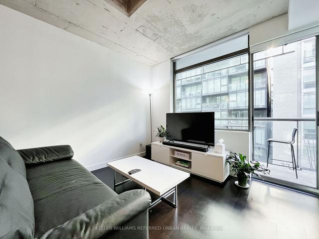 421 - 55 Stewart St, Condo with 1 bedrooms, 1 bathrooms and 0 parking in Toronto ON | Image 8