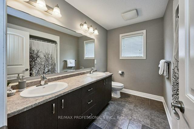 221 Goodwin Dr, House detached with 3 bedrooms, 3 bathrooms and 3 parking in Guelph ON | Image 7