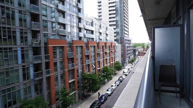 618W - 36 Lisgar St, Condo with 2 bedrooms, 1 bathrooms and null parking in Toronto ON | Image 14