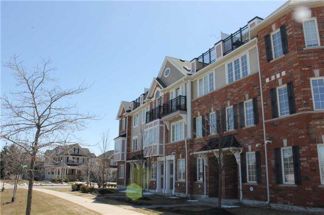 22 - 2614 Dashwood Dr, Townhouse with 2 bedrooms, 3 bathrooms and 1 parking in Oakville ON | Image 1