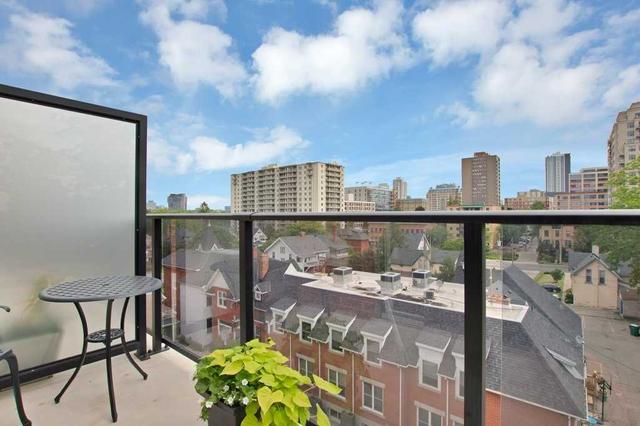 513 - 399 Queen St S, Condo with 1 bedrooms, 1 bathrooms and 1 parking in Kitchener ON | Image 11