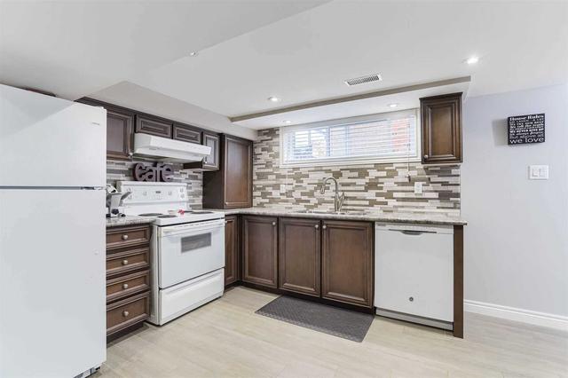 14 Callowhill Dr, House semidetached with 4 bedrooms, 3 bathrooms and 3 parking in Toronto ON | Image 11