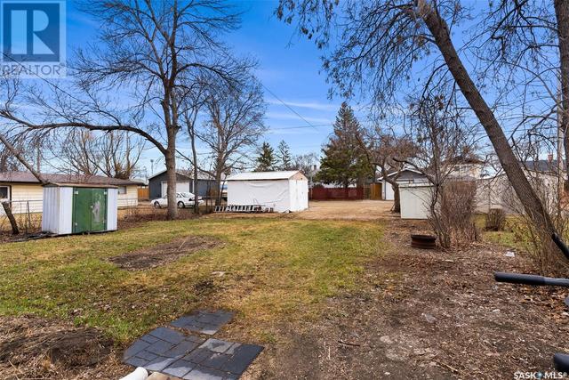 609 Broadway Avenue E, House detached with 3 bedrooms, 1 bathrooms and null parking in Regina SK | Image 30