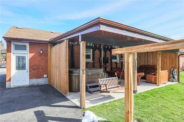 6136 Sidney Street, House detached with 4 bedrooms, 2 bathrooms and 8 parking in Niagara Falls ON | Image 14