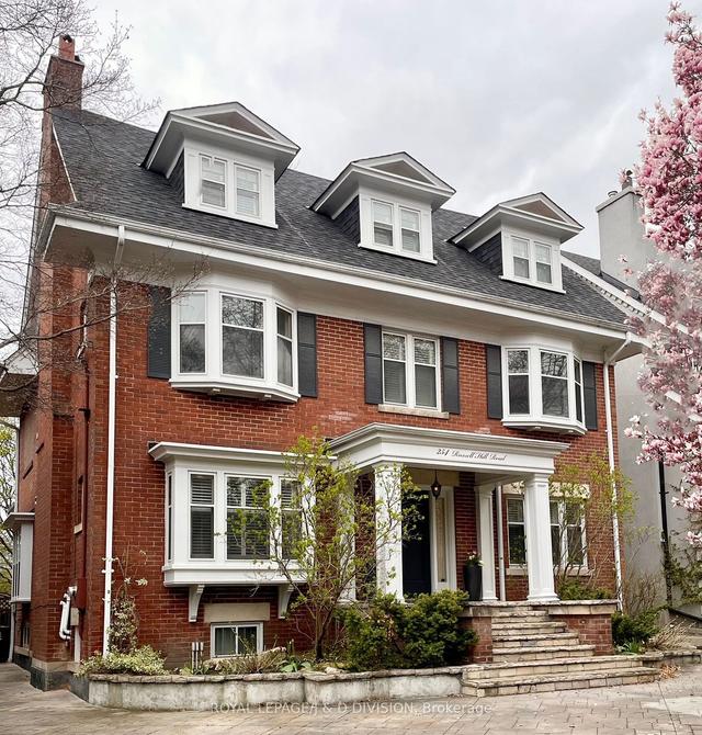 254 Russell Hill Rd, House detached with 6 bedrooms, 6 bathrooms and 5 parking in Toronto ON | Image 1
