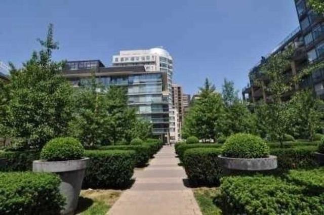 404 - 21 Scollard St, Condo with 1 bedrooms, 1 bathrooms and 0 parking in Toronto ON | Image 4