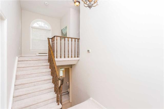 7 Scotch Elmway, Townhouse with 3 bedrooms, 3 bathrooms and 2 parking in Toronto ON | Image 14