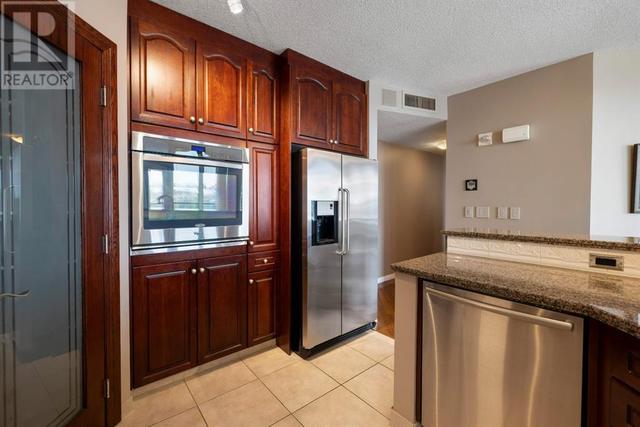505, - 837 2 Avenue Sw, Condo with 2 bedrooms, 2 bathrooms and 2 parking in Calgary AB | Image 12