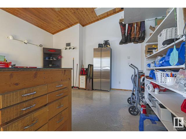 4531 Hwy #33, House detached with 3 bedrooms, 1 bathrooms and null parking in Barrhead County No. 11 AB | Image 60