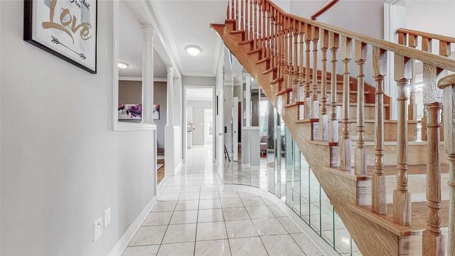 vaughan - 83 Gladstone Ave, House detached with 4 bedrooms, 4 bathrooms and 6 parking in Vaughan ON | Image 2