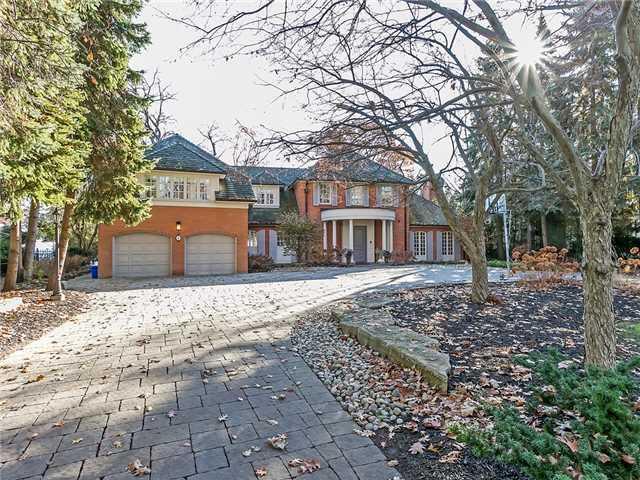 2 Ennisclare Dr W, House detached with 4 bedrooms, 6 bathrooms and 12 parking in Oakville ON | Image 1