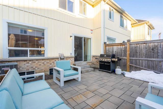 57 Blue Sky Tr, House attached with 3 bedrooms, 3 bathrooms and 2 parking in Hamilton ON | Image 20