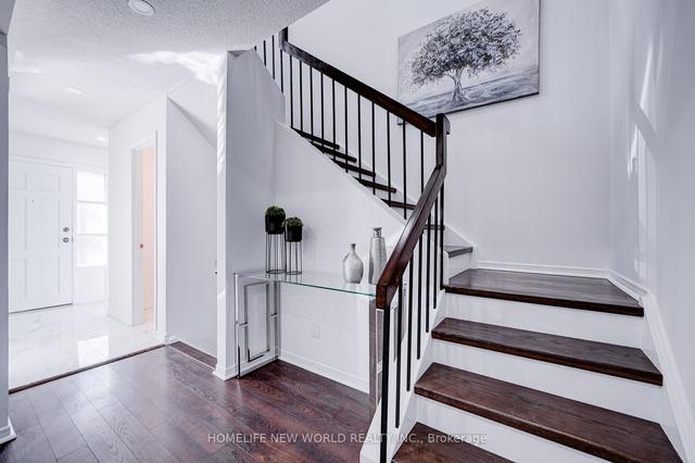 7 - 30 Sandhurst Circ, Townhouse with 3 bedrooms, 2 bathrooms and 2 parking in Toronto ON | Image 13