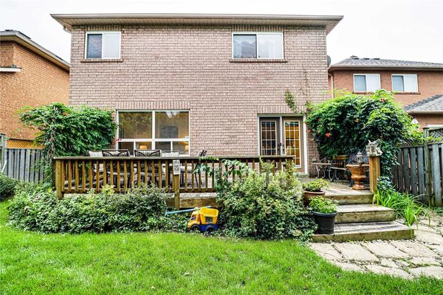 10 Ash Crt, House detached with 4 bedrooms, 4 bathrooms and 6 parking in Brampton ON | Image 28