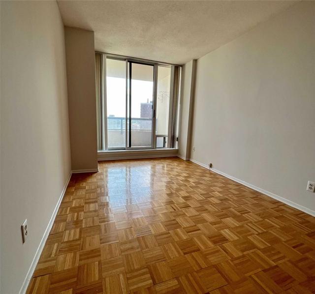 1210 - 1101 Steeles Ave, Condo with 2 bedrooms, 2 bathrooms and 2 parking in Toronto ON | Image 3