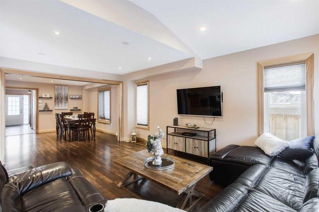 74 Slack St, House detached with 3 bedrooms, 3 bathrooms and 2 parking in Bradford West Gwillimbury ON | Image 5