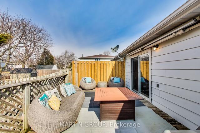 1480 Epping Crt, House semidetached with 3 bedrooms, 2 bathrooms and 8 parking in Burlington ON | Image 27
