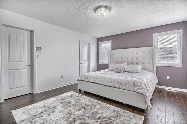 7 Peppermint Clse, House detached with 5 bedrooms, 5 bathrooms and 5 parking in Brampton ON | Image 10